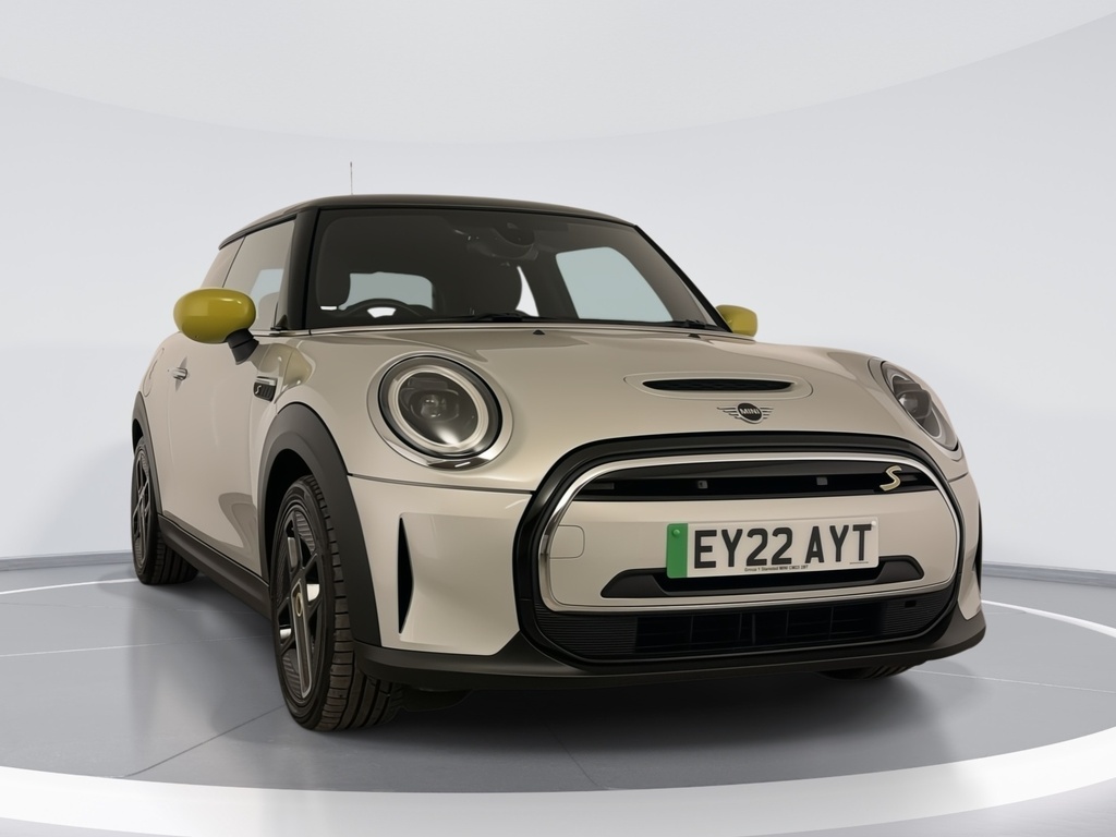 Mini Hatch 135Kw Cooper S Level 2 33Kwh Silver