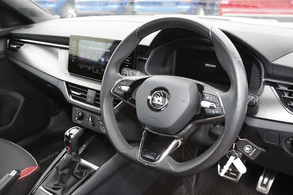 Skoda Kamiq Monte Carlo 1.5 Tsi 150 Ps Dsg SJ24ZAD White #6