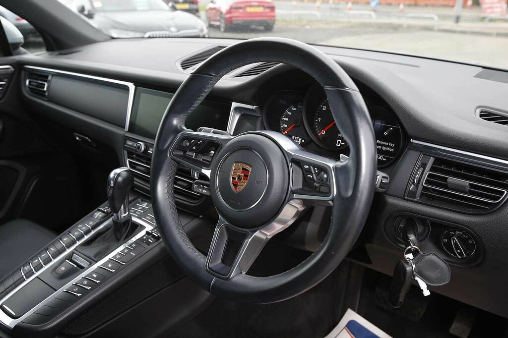 Porsche Macan 2.0 245Ps Awd Pdk RF19WFP Silver #6