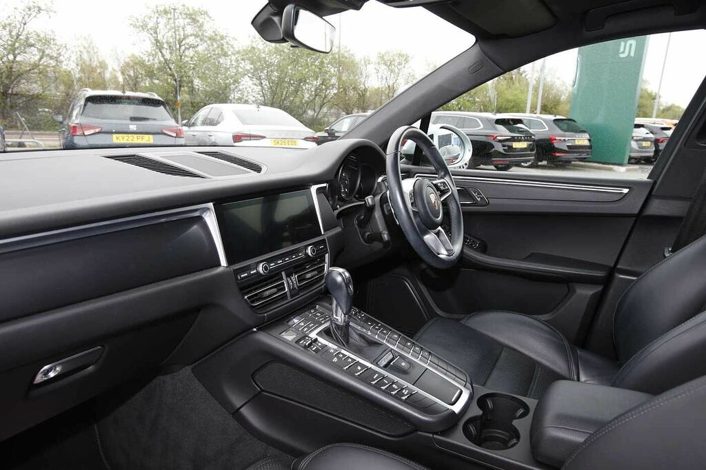 Porsche Macan 2.0 245Ps Awd Pdk RF19WFP Silver #2