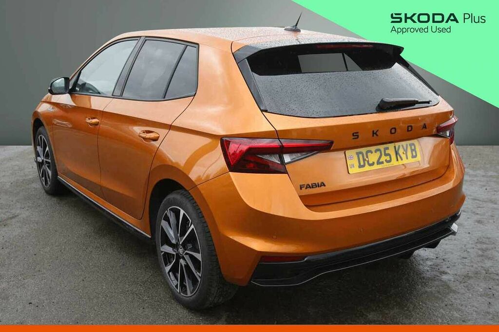 Skoda Fabia Hatch Monte Carlo Edition 1.0 Tsi 116 Ps Dsg DC25KYB Orange #3