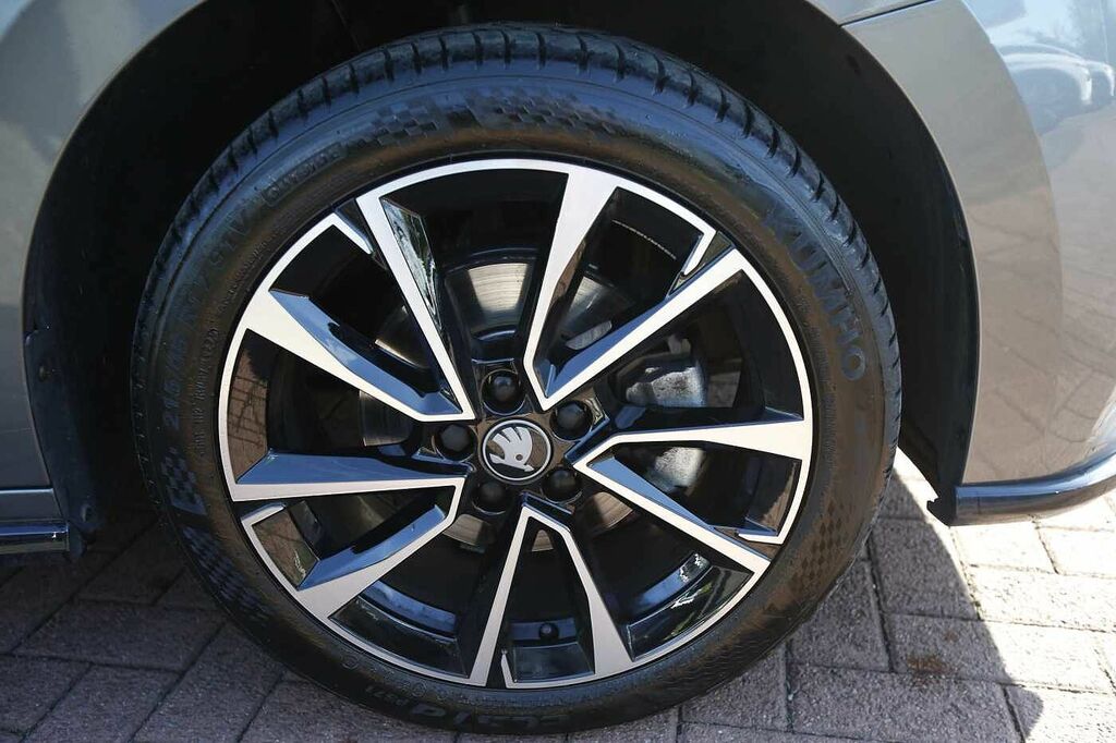 Skoda Fabia Monte Carlo Edition 1.0 Tsi 116 Ps Dsg SL75NWX Grey #5