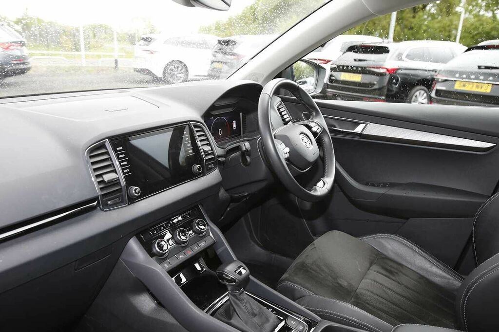 Skoda Karoq Se L 1.5 Tsi 150 Ps Dsg SK24GHD Grey #2