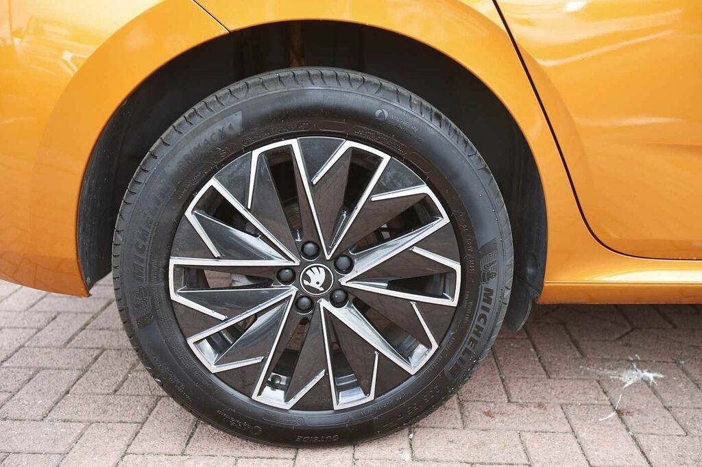 Skoda Kamiq Design Edition 1.0 Tsi 116 Ps Dsg SL75OZK Orange #5