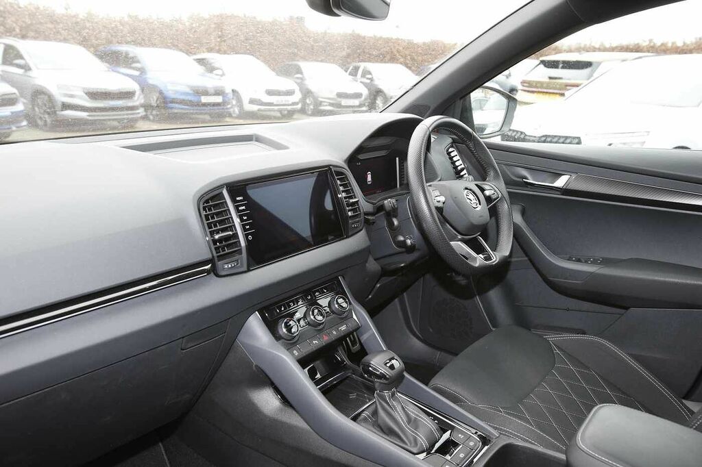 Skoda Karoq 1.5 Tsi Sportline Edition Dsg SH74FFC Orange #2