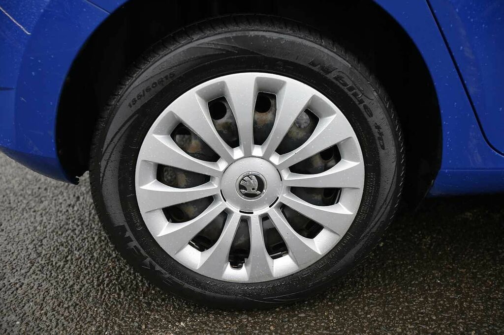 Skoda Fabia 1.0 Mpi 75 S SP69UZT Blue #5