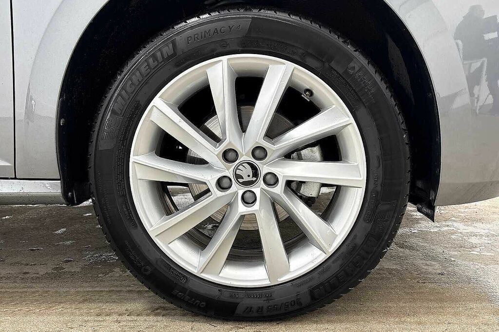 Skoda Kamiq Se Edition 1.0 Tsi 95 Ps 5G Man GJ75BYN Grey #5