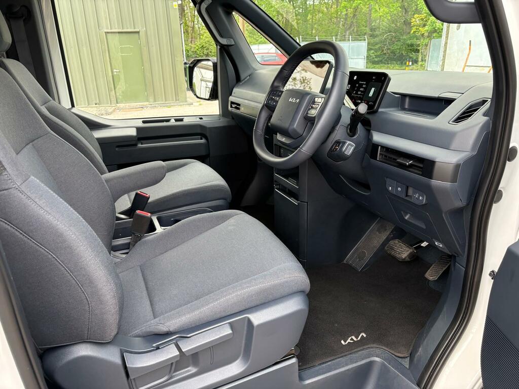 Kia PV5 Plus Long Range 71.2Kwh White #6