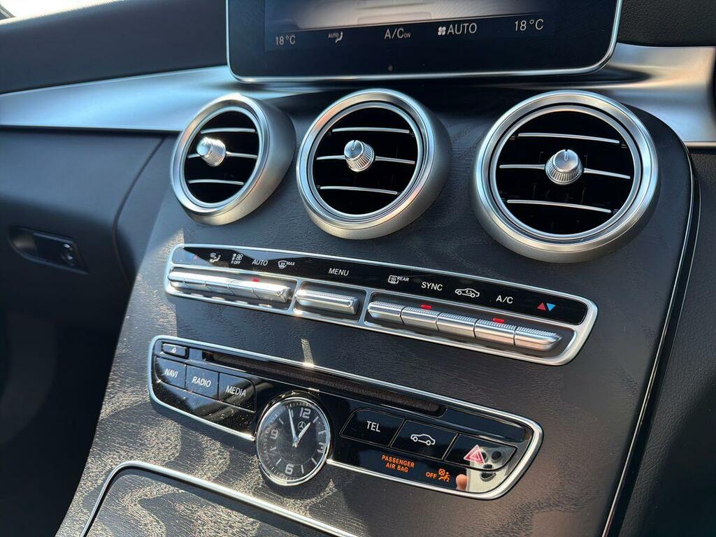 Mercedes-Benz C Class 2.1 C220d Amg Line Premium Plus G-tronic 4Matic Black
