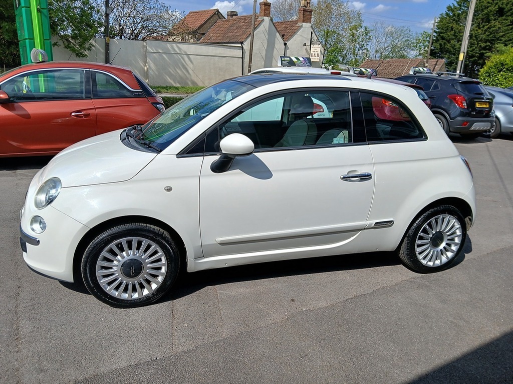 Fiat 500 Lounge White #4