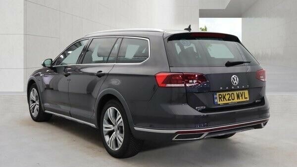 Volkswagen Passat Alltrack 2.0 Tdi Scr 190 Dsg Black #2