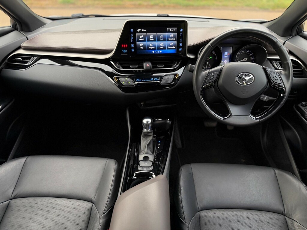 Toyota C-Hr 2019 1.8 Vvt-h Excel Cvt Euro 6 Ss YNZ5785 White #2