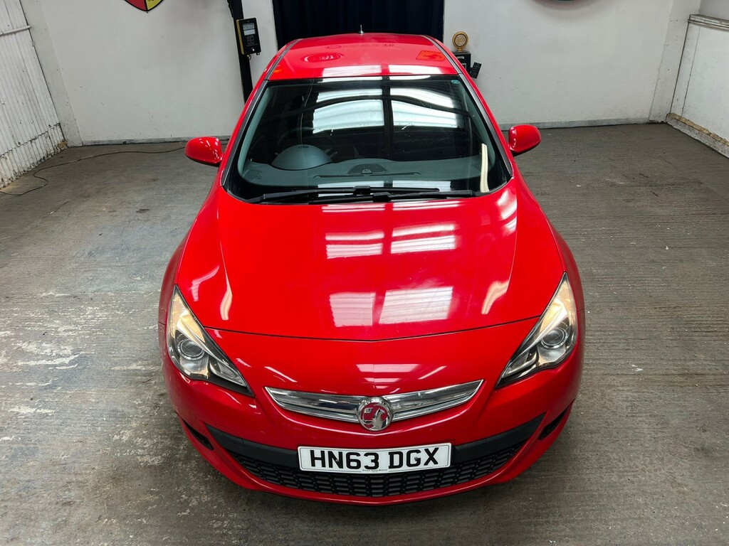 Vauxhall Astra GTC 1.4 T 16V Sport Red #3