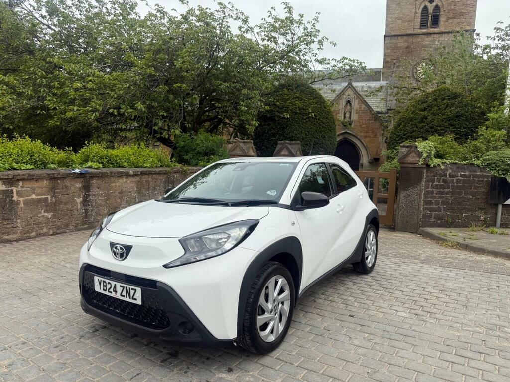 Toyota Aygo X 1.0 Vvt-i Pure Euro 6 Ss White