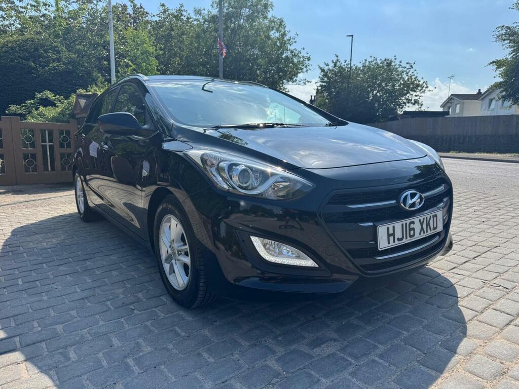 Hyundai I30 1.6 Crdi Blue Drive Se Tourer Euro 6 Ss HJ16XKD Black #4