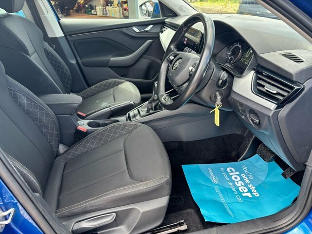 Skoda Kamiq 1.5 Tsi Act Se Drive Suv Dsg Euro 6 S FY23XRM Blue #3