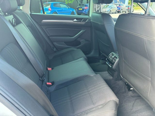 Volkswagen Passat Alltrack 20152.0 Tdi Bluemotion Tech Alltrack Dsg 4Motion E Blue #17