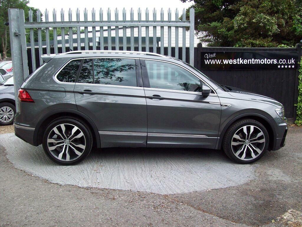 Volkswagen Tiguan 2.0 Tsi R-line Suv  Grey #2