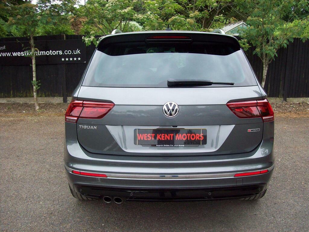 Volkswagen Tiguan 2.0 Tsi R-line Suv  Grey #4