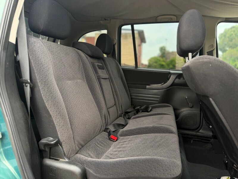 Vauxhall Zafira 1.8I Elegance Black #11