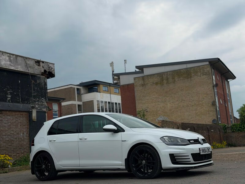 Volkswagen Golf Gtd Dsg White