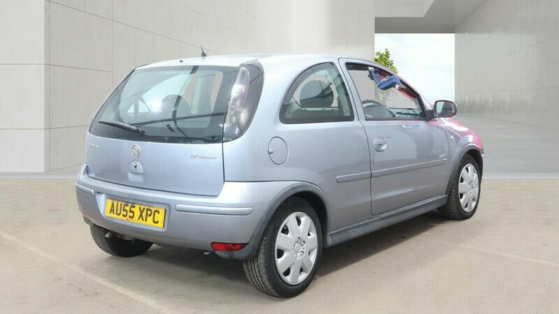 Vauxhall Corsa Design 16V Twinport Silver #4