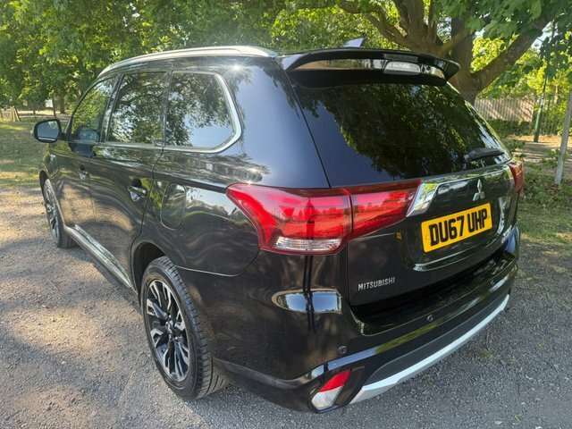 Mitsubishi Outlander 2.0H 12Kwh 5Hs Suv DU67UHP Black #5