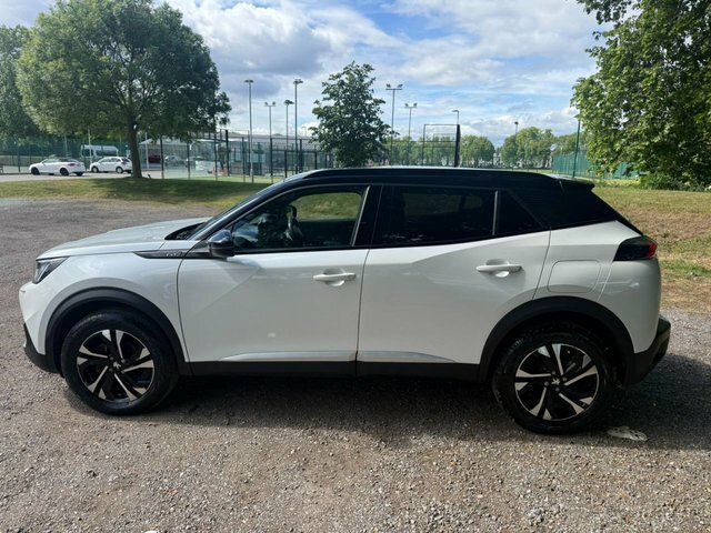 Peugeot 2008 1.2 Puretech Gt Suv LB72EKE White #6