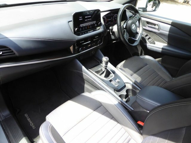 Nissan Qashqai 1.3 Dig-t Mhev Tekna LX22TKO Grey #3