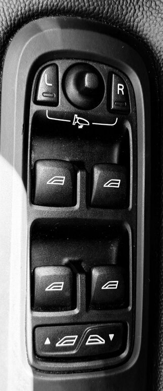 Volvo C70 D3 Se Lux Silver #32