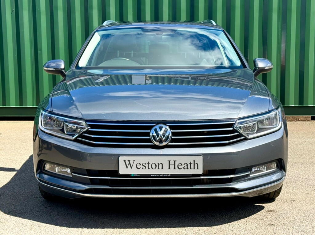 Volkswagen Passat 2.0 Tdi Bluemotion Tech Gt Estate Dsg E WR66VVF #4