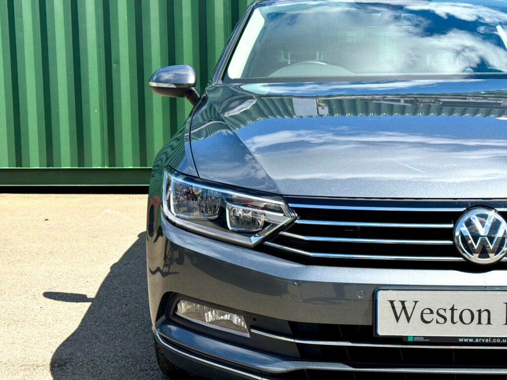 Volkswagen Passat 2.0 Tdi Bluemotion Tech Gt Estate Dsg E WR66VVF #5