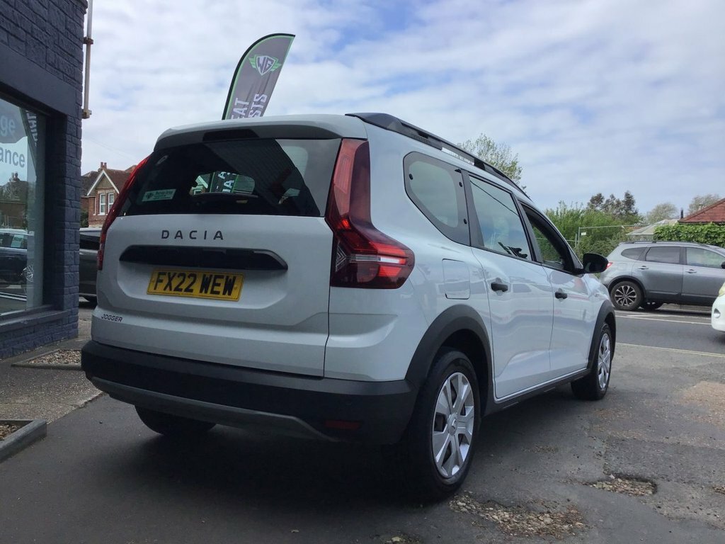 Dacia Jogger Tce Essential Mpv FX22WEW White #4