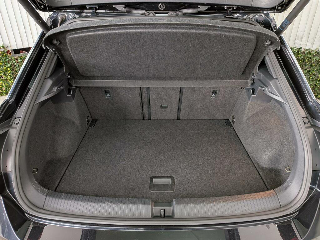 Volkswagen T-Roc 1.5 Tsi Evo R-line Dsg Euro 6 Ss VK69VOV #5