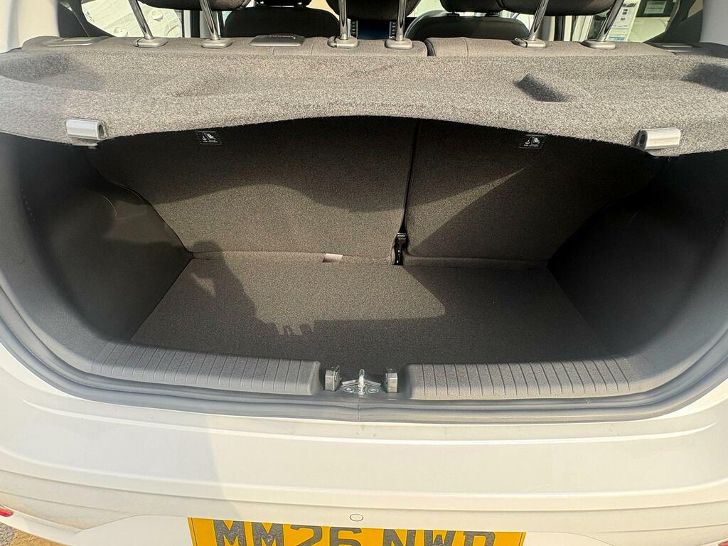 Hyundai I10 1.2 Premium Euro 6 Ss MM26NWD #6