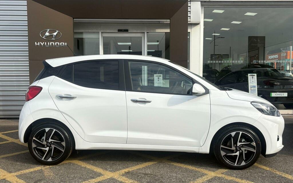 Hyundai I10 1.2 Premium Euro 6 Ss MM26NWD #3