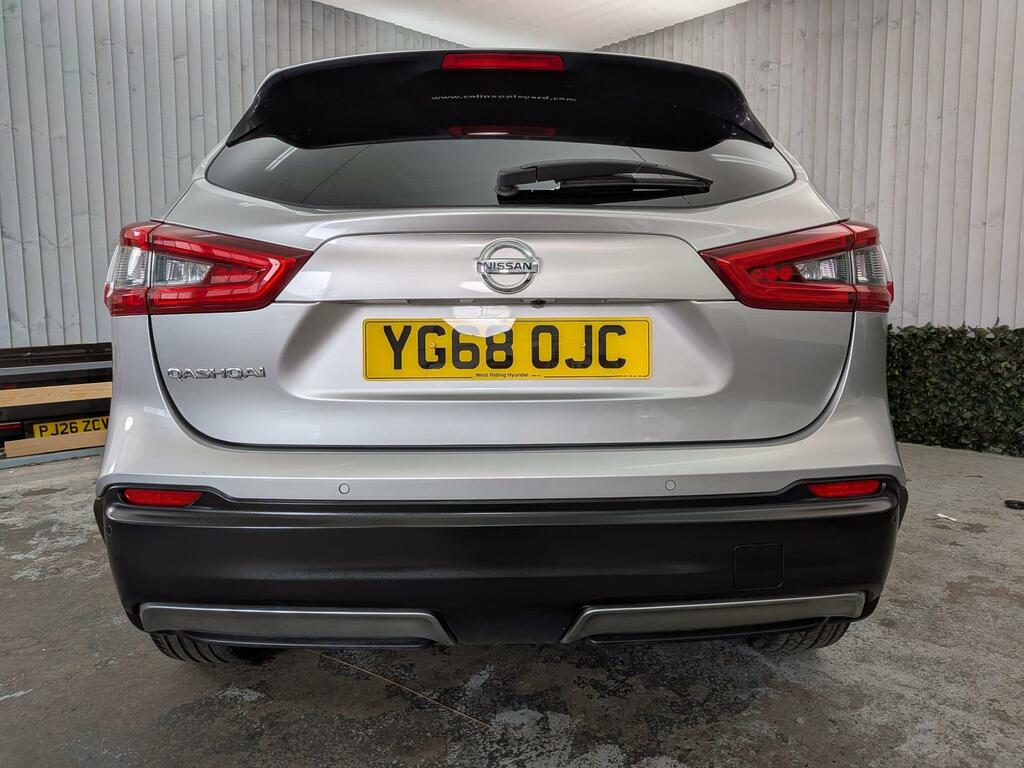 Nissan Qashqai 1.3 Dig-t Tekna Euro 6 Ss YG68OJC #4
