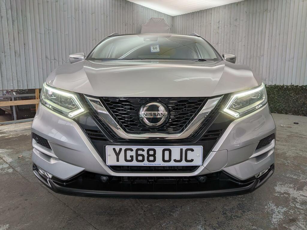 Nissan Qashqai 1.3 Dig-t Tekna Euro 6 Ss YG68OJC #3