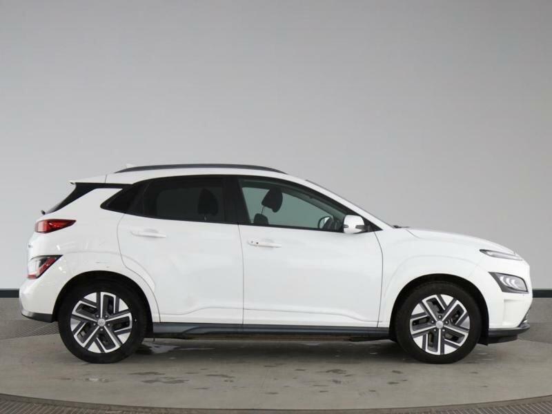 Hyundai Kona 64Kwh Premium 10.5Kw Charger RXZ8239 #3