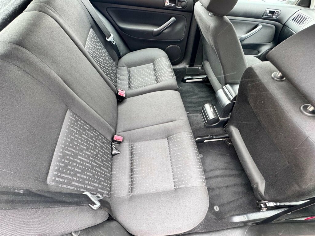 Volkswagen Golf 2.0 Gti Black #20