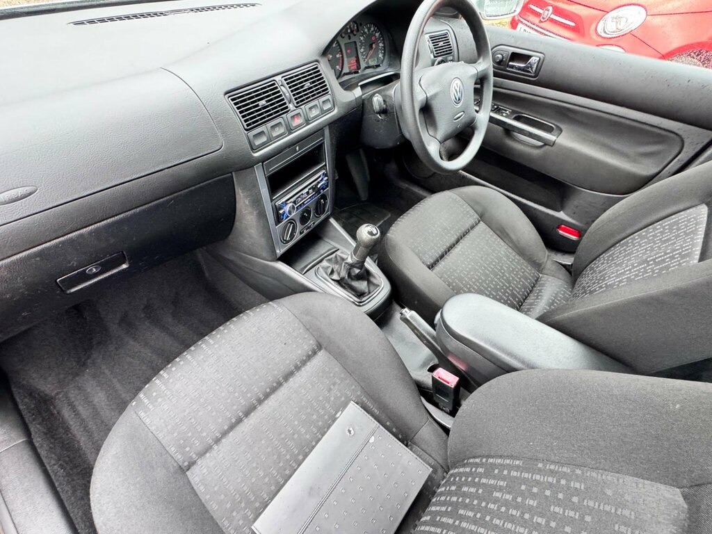 Volkswagen Golf 2.0 Gti Black #15