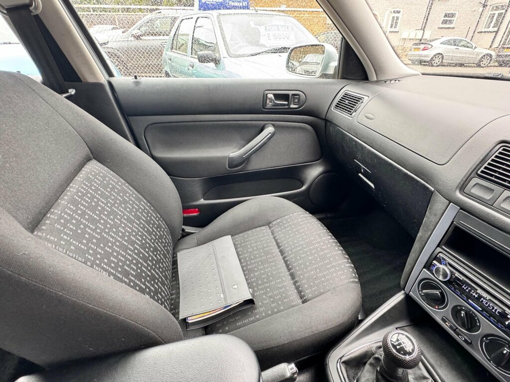Volkswagen Golf 2.0 Gti Black #29