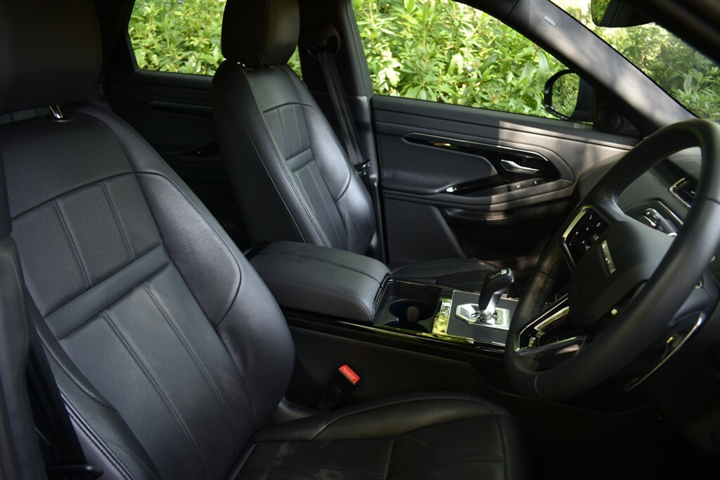 Land Rover Range Rover Evoque 1.5 L R-dynamic Slow Mileage And 1 Owner From New GU23VNZ Grey #2