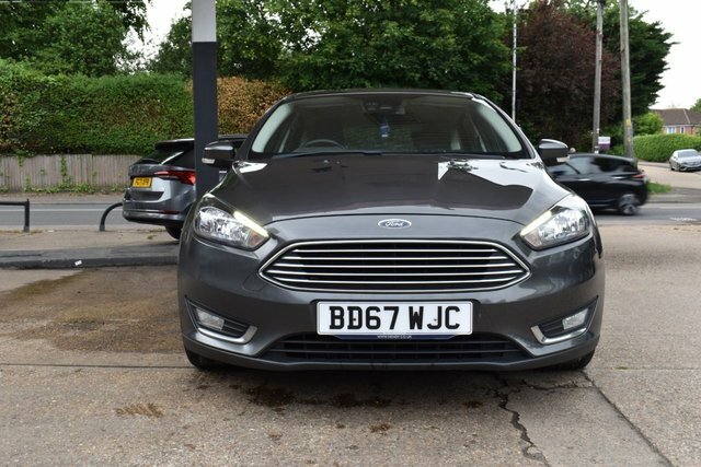 Ford Focus 1.0T Ecoboost Titanium Hatchback BD67WJC Grey #2