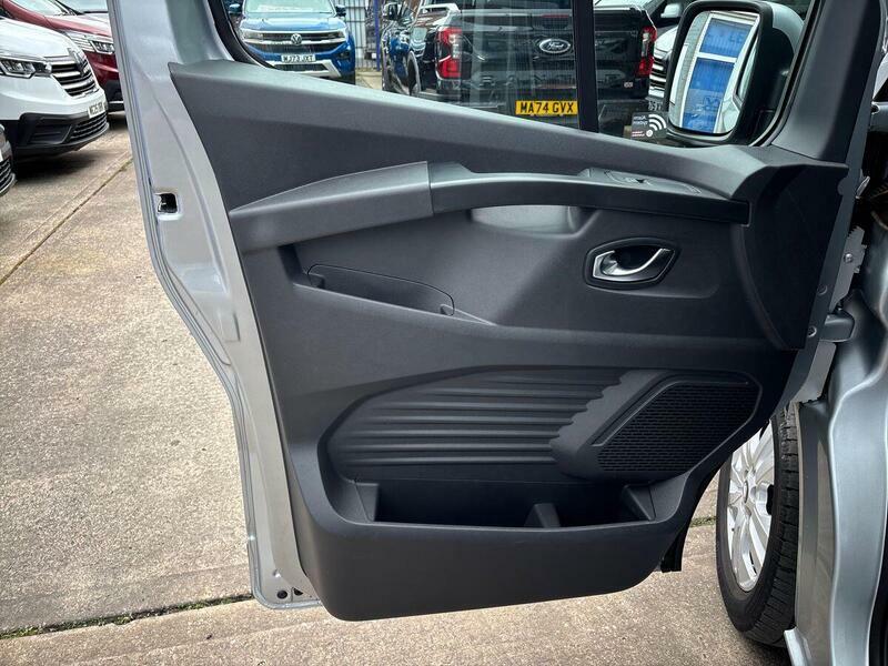 Nissan Primastar 2025 2.0 Dci 30 Acenta Crew Van Double Cab 6Dr Die  #68