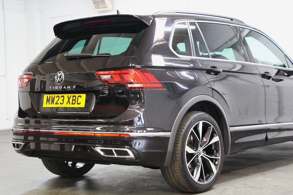 Volkswagen Tiguan Tsi R-line 150 Stunning, Finance From 8.9 Apr, MW23XBC Black #6