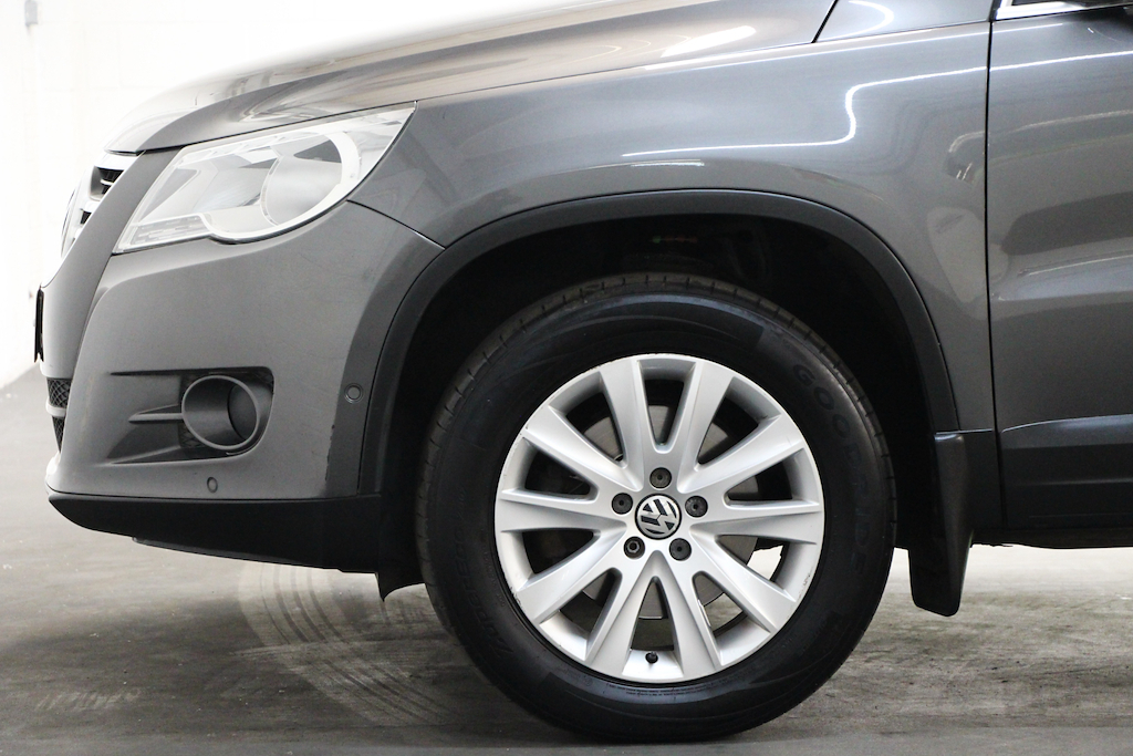 Volkswagen Tiguan 2.0 Tdi Match Suv Dsg 4Wd Euro 5 140 P Grey #2