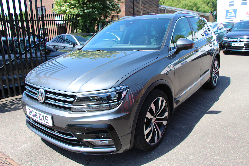 Volkswagen Tiguan Tsi R-line 4Motion 180 1 Pvt Owner, Finance Fro Grey #3