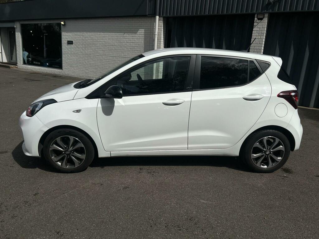 Hyundai I10 1.0 Play Euro 6 HN69JYA White #5