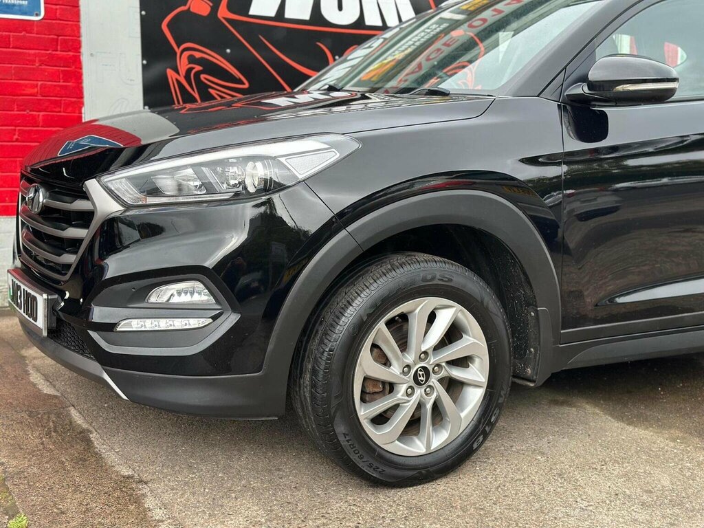 Hyundai Tucson Suv 1.7 Crdi Blue Drive Se Euro 6 Ss 2015 JA13HOD Black #3